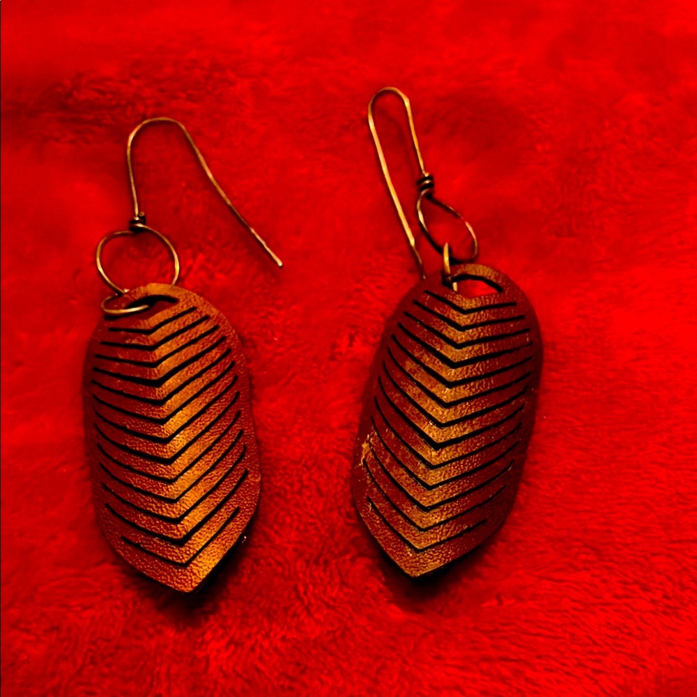Elegant Gold Leaf Earrings